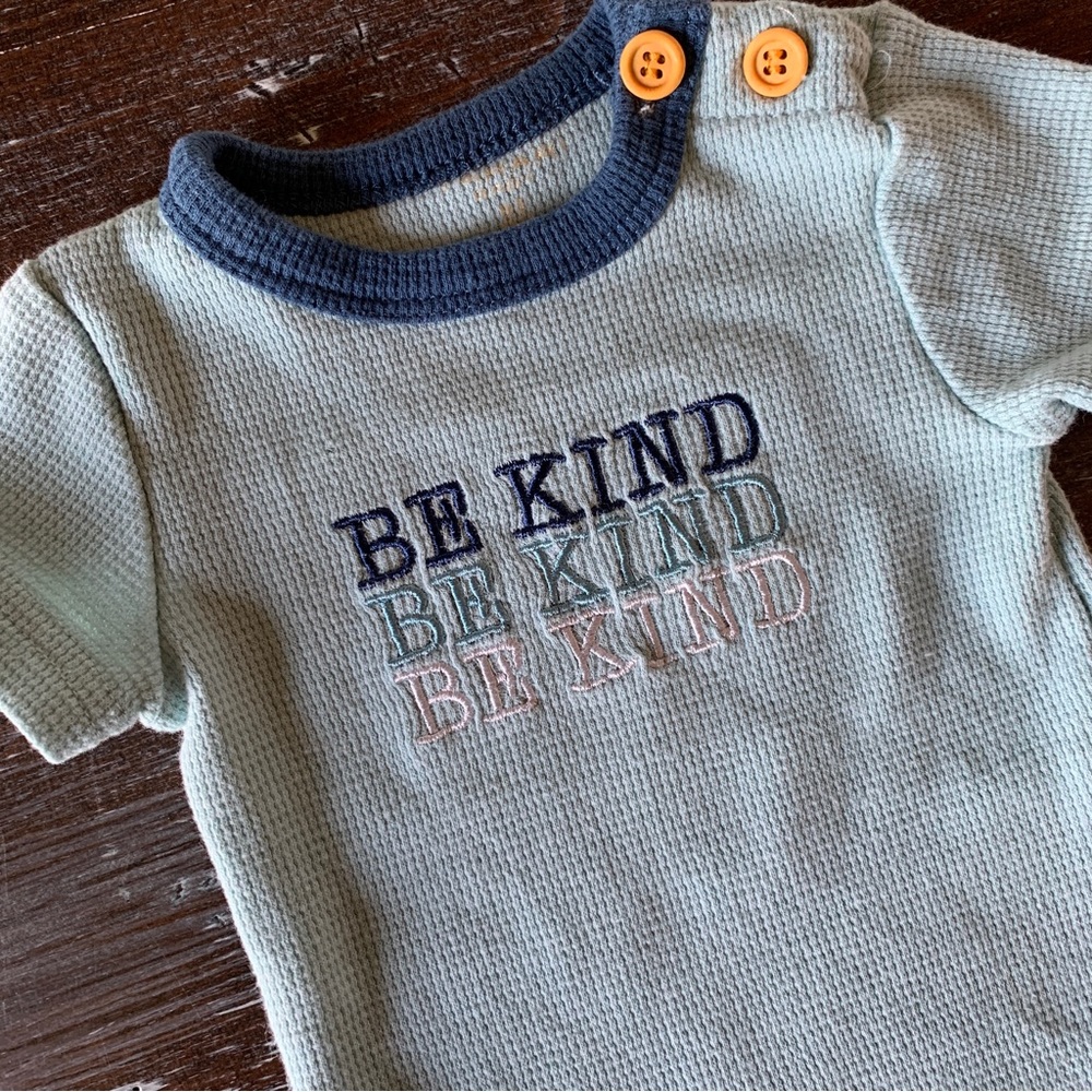 GS - 3/$12 Blue Be Kind Oneise